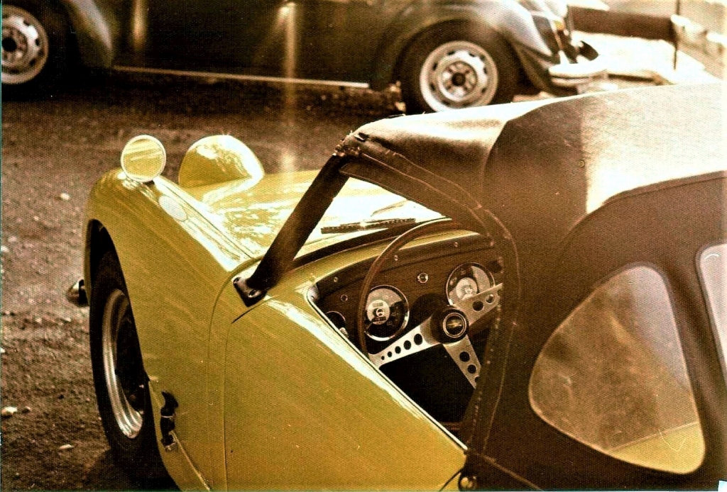 Wehmütiger Blick ins Cockpit