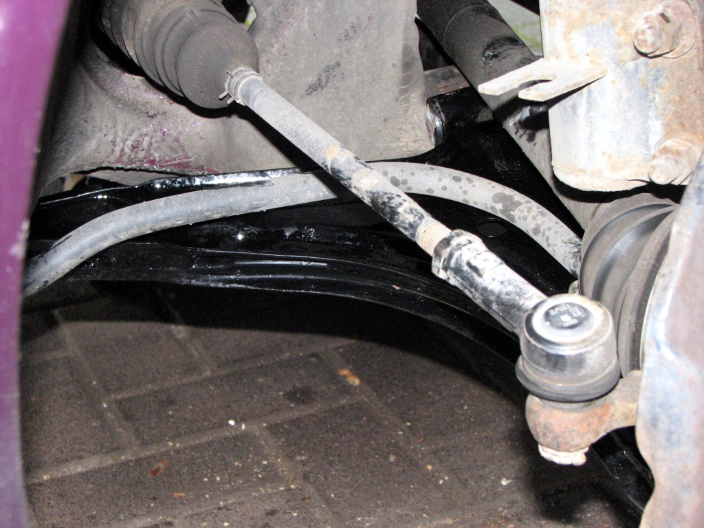 Der neue Querlenker ist drin! Der neue Querlenker ist drin!